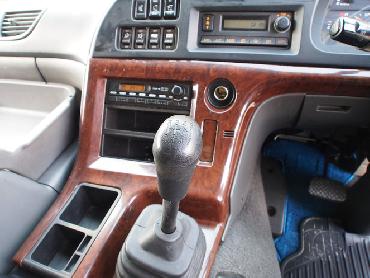 いすゞ ギガ 平ボディ 大型 LKG-CYJ77A 年式 H23 [写真22]