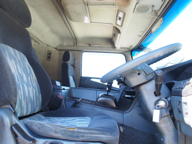 三菱ふそう スーパーグレート ウイング車 大型 KL-FS54JVZ 年式 H15[写真17]