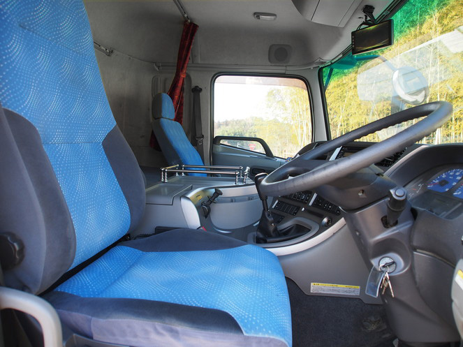 UDトラックス クオン ウイング車 大型 ADG-CG4ZA 年式 H19[写真18]