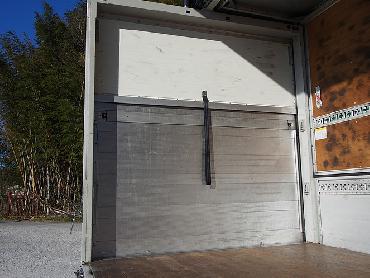 いすゞ フォワード ウイング車 中型 PDG-FRR34T2 年式 H22 [写真17]