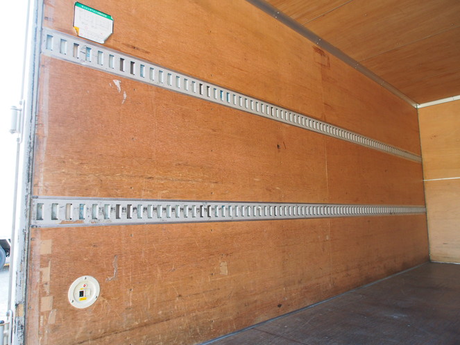 いすゞ エルフ バン車 小型 BKG-NLR85AN 年式 H20[写真07]