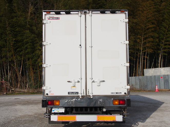 いすゞ フォワード 冷凍バン 中型 PA-FRD34M4 年式 H16[写真06]