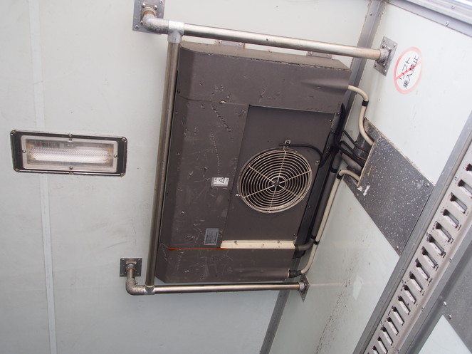 いすゞ フォワード 冷凍バン 中型 PA-FRD34M4 年式 H16[写真15]