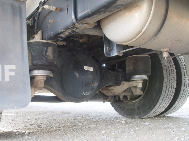 いすゞ フォワード 冷凍バン 中型 PA-FRD34M4 年式 H16[写真24]