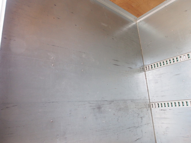 いすゞ エルフ バン車 小型 PA-NPR81N 年式 H17[写真13]