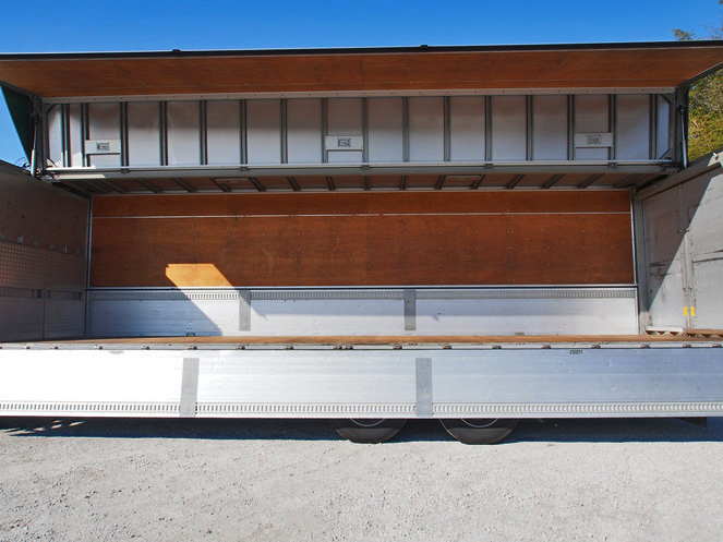 三菱ふそう スーパーグレート ウイング車 大型 KL-FU54JUZ 年式 H14[写真11]