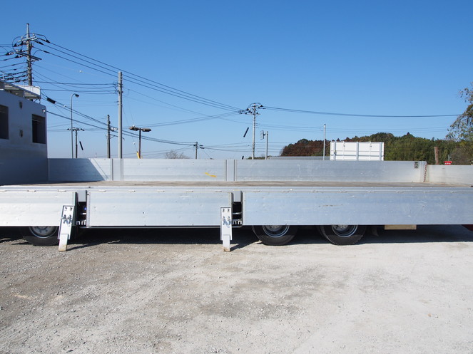 UDトラックス クオン 平ボディ 大型 LKG-CG5ZA 年式 H23[写真18]