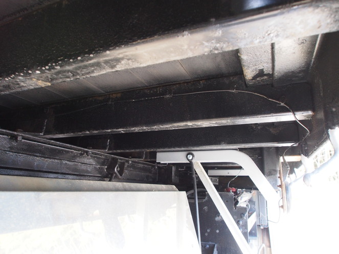 UDトラックス クオン 平ボディ 大型 LKG-CG5ZA 年式 H23[写真27]