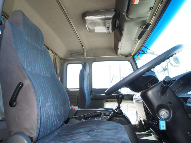 いすゞ フォワード ウイング車 中型 PA-FRD34L4 年式 H18[写真14]