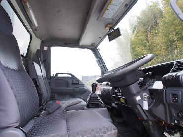 いすゞ エルフ バン車 小型 PA-NPR81N 年式 H17 [写真22]