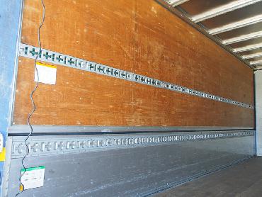 いすゞ フォワード ウイング車 中型 PA-FRD34L4 年式 H18 [写真11]