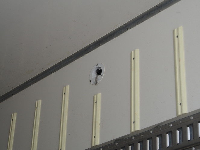 三菱ふそう キャンター 冷凍バン 小型 PDG-FE84DV 年式 H22[写真25]