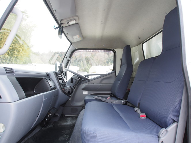 三菱ふそう キャンター 冷凍バン 小型 PDG-FE84DV 年式 H22[写真28]