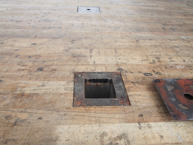 いすゞ ギガ ウイング車 大型 PDG-CYL77V8 年式 H20[写真25]