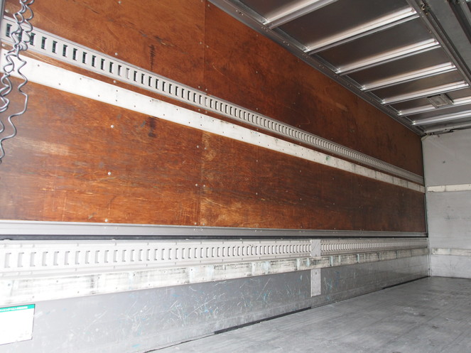 いすゞ フォワード ウイング車 中増t KL-FSD33L4S 年式 H16[写真14]