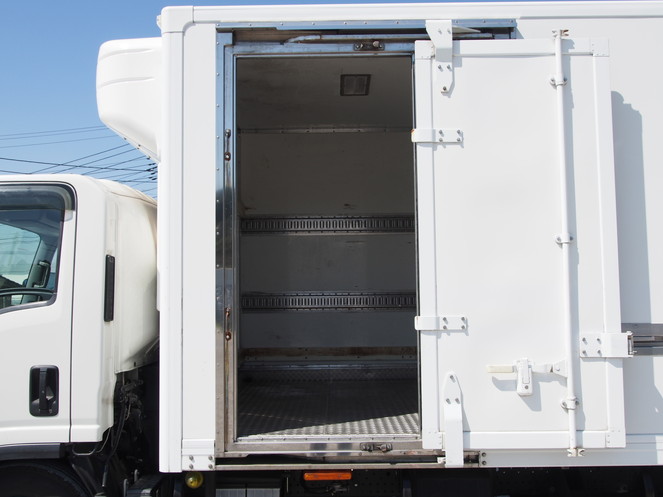 いすゞ エルフ 冷凍バン 小型 BDG-NPR85AN 年式 H21[写真14]
