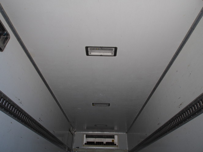 いすゞ エルフ 冷凍バン 小型 BDG-NPR85AN 年式 H21[写真19]