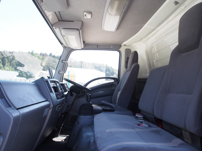 いすゞ エルフ 冷凍バン 小型 BDG-NPR85AN 年式 H21[写真25]