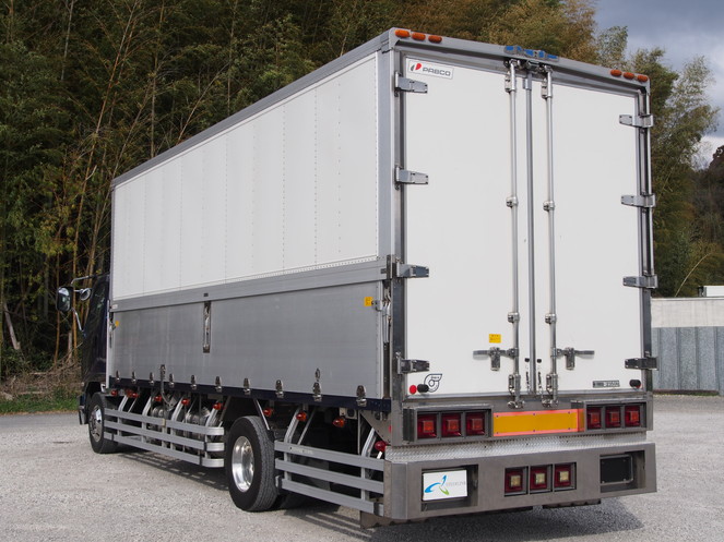 三菱ふそう ファイター ウイング車 中型 KK-FK64FK 年式 H16[写真08]