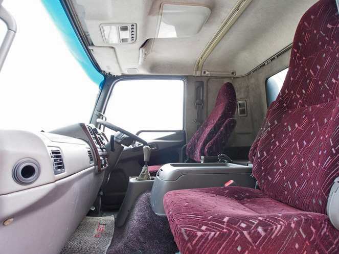 三菱ふそう ファイター ウイング車 中型 KK-FK64FK 年式 H16[写真21]