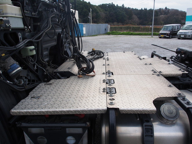 日野 グランドプロフィア トラクタ 大型 LKG-SH1EDAG 年式 H23[写真10]