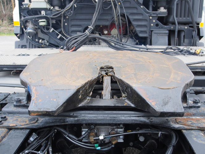 日野 グランドプロフィア トラクタ 大型 LKG-SH1EDAG 年式 H23[写真11]