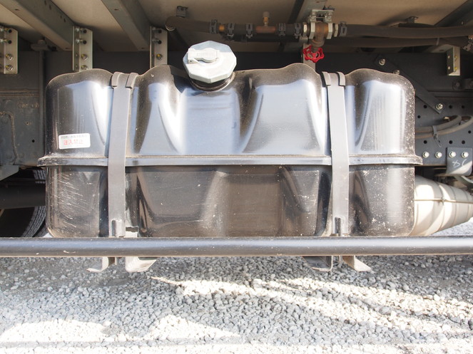 いすゞ エルフ 冷凍バン 小型 TKG-NPR85AN 年式 H26[写真27]