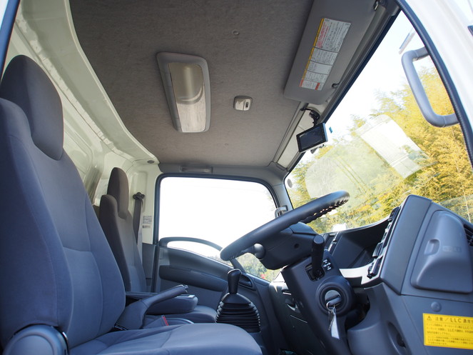 いすゞ エルフ 冷凍バン 小型 TKG-NPR85AN 年式 H26[写真18]