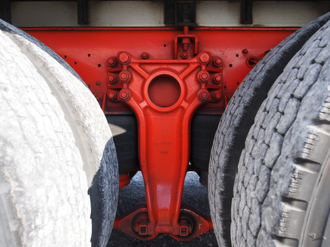 いすゞ ギガ 冷凍バン 大型 KL-CYL51V3 年式 H13[写真18]