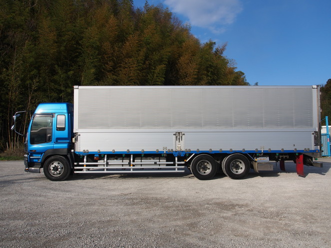 いすゞ ギガ ウイング車 大型 PDG-CYL77V8 年式 H20[写真10]