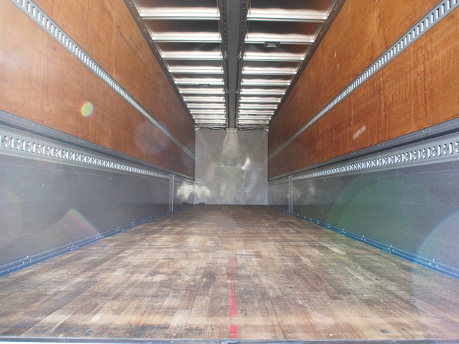 いすゞ ギガ ウイング車 大型 PDG-CYL77V8 年式 H20[写真18]