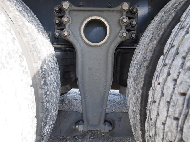 いすゞ ギガ ウイング車 大型 PDG-CYL77V8 年式 H20[写真40]