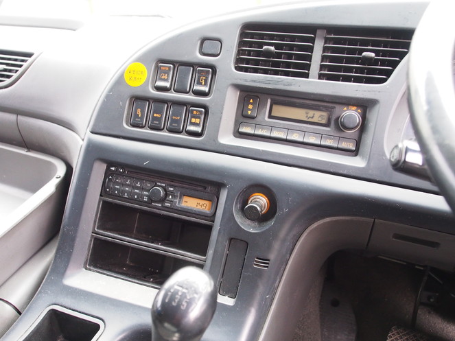 いすゞ ギガ ウイング車 大型 PDG-CYL77V8 年式 H22[写真24]