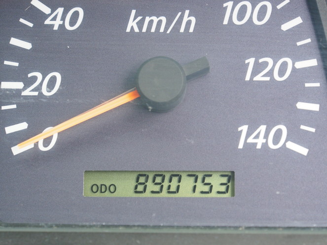 いすゞ ギガ ウイング車 大型 PDG-CYL77V8 年式 H22[写真25]