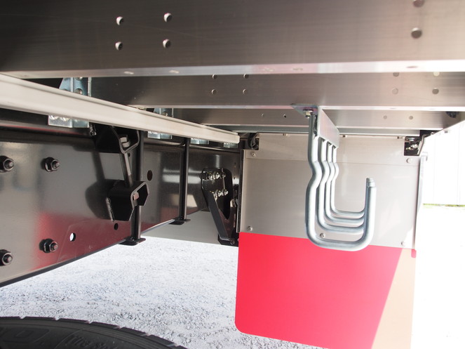 三菱ふそう スーパーグレート ウイング車 大型 QPG-FS64VZ 年式 H28[写真36]