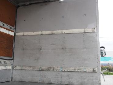 いすゞ フォワード ウイング車 中増t KL-FSD33L4S 年式 H16 [写真20]