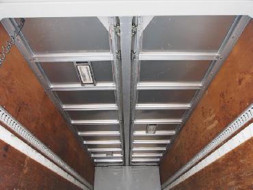 いすゞ フォワード ウイング車 中増t KL-FSD33L4S 年式 H16 [写真16]