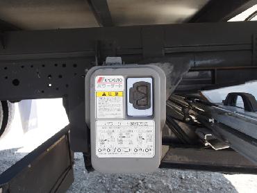 いすゞ エルフ 冷凍バン 小型 BDG-NPR85AN 年式 H21 [写真37]