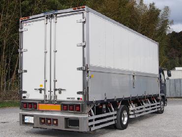 三菱ふそう ファイター ウイング車 中型 KK-FK64FK 年式 H16 [写真09]