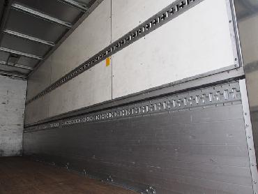 三菱ふそう ファイター ウイング車 中型 KK-FK64FK 年式 H16 [写真17]