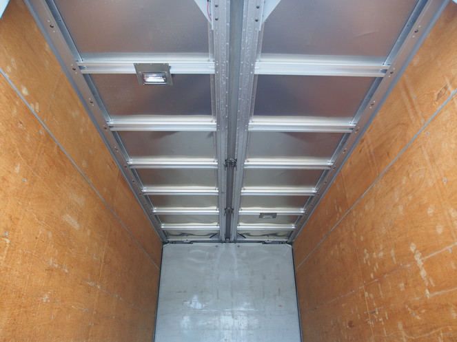 いすゞ エルフ ウイング車 小型 PA-NPR81N 年式 H17[写真21]