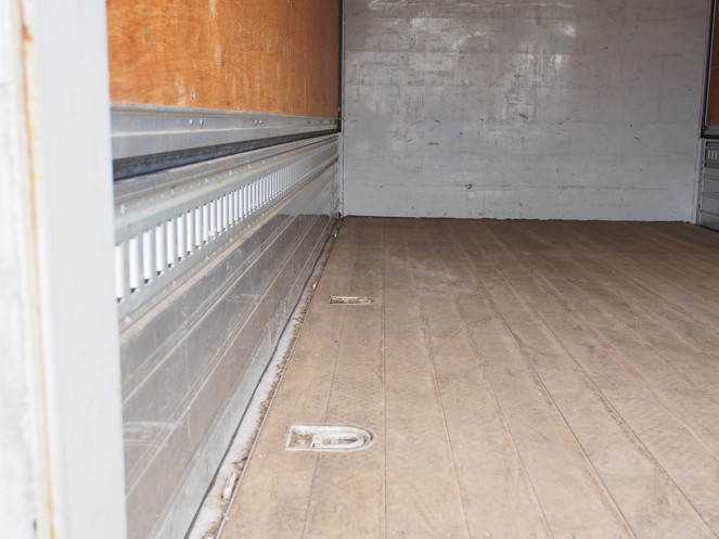 いすゞ エルフ ウイング車 小型 PA-NPR81N 年式 H17[写真19]