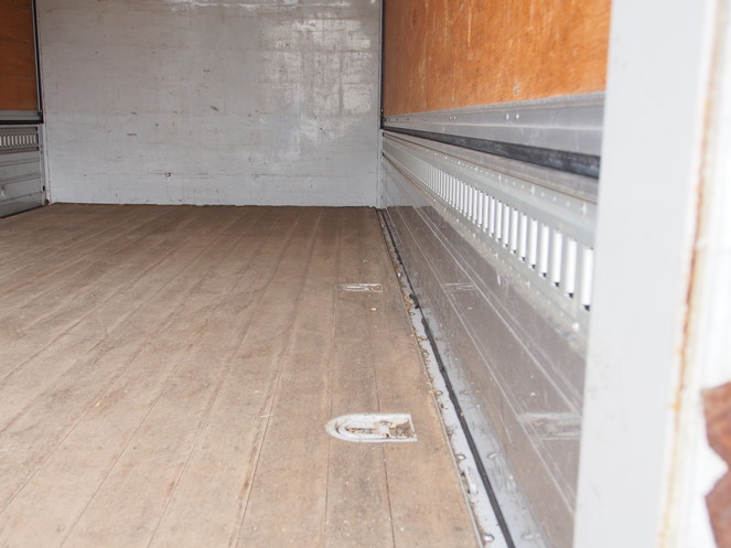 いすゞ エルフ ウイング車 小型 PA-NPR81N 年式 H17[写真20]