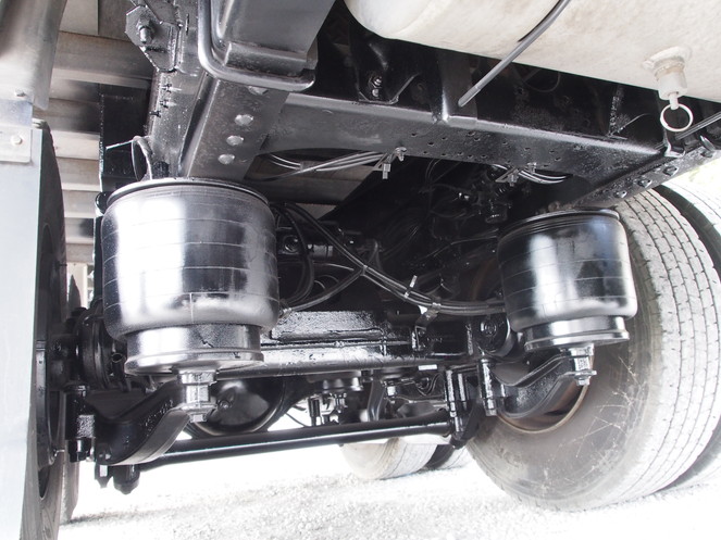 いすゞ ギガ 平ボディ 大型 PDG-CYL77V8 年式 H19[写真32]