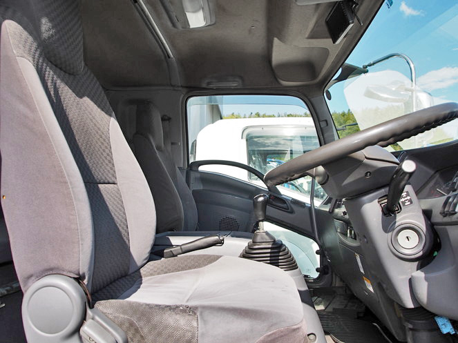 いすゞ フォワード 冷凍バン 中型 PKG-FRR90S2 年式 H21[写真20]