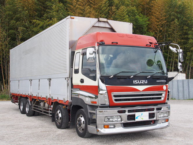 いすゞ ギガ ウイング車 大型 PJ-CYJ52W6 年式 H18[写真01]