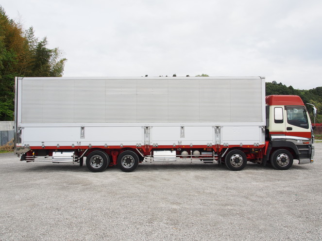 いすゞ ギガ ウイング車 大型 PJ-CYJ52W6 年式 H18[写真09]