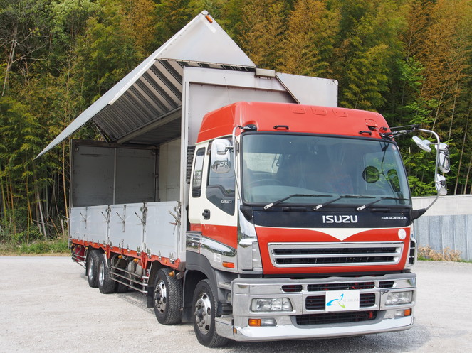 いすゞ ギガ ウイング車 大型 PJ-CYJ52W6 年式 H18[写真08]