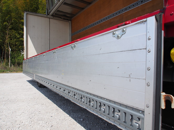 三菱ふそう ファイター ウイング車 中型 PDG-FK61F 年式 H19[写真21]