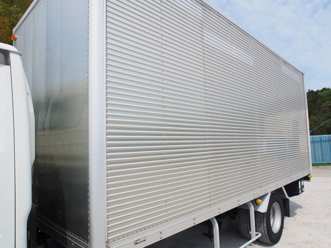 いすゞ エルフ バン車 小型 PA-NPR81N 年式 H18[写真05]